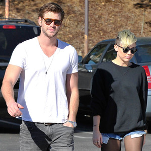 Miley Cyrus, Liam Hemsworth Miley Cyrus, Liam Hemsworth